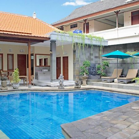 Flamboyan Hotel Kuta Lombok Exterior foto