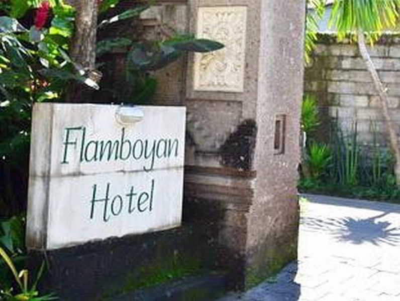 Flamboyan Hotel Kuta Lombok Exterior foto