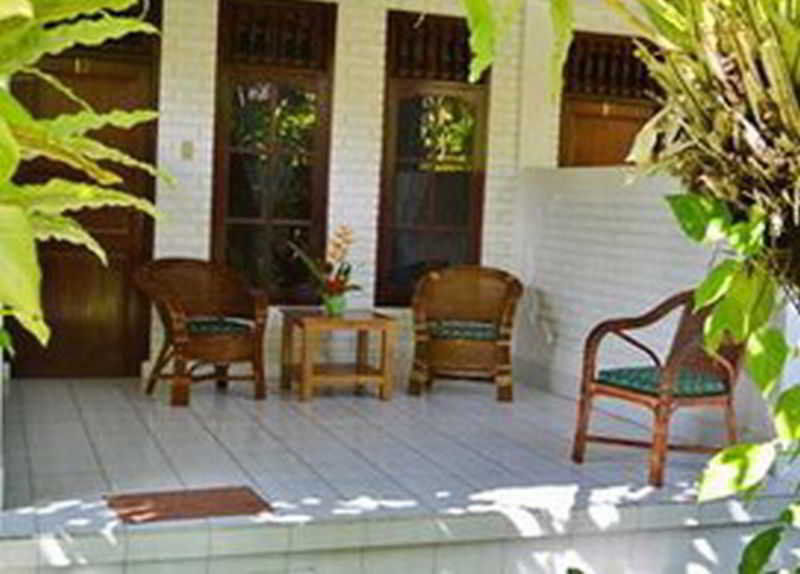 Flamboyan Hotel Kuta Lombok Exterior foto