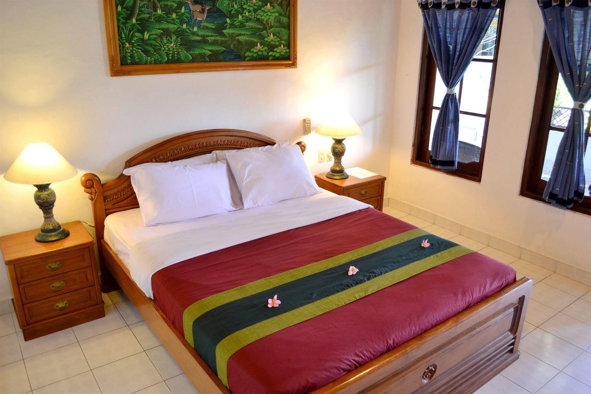 Flamboyan Hotel Kuta Lombok Exterior foto